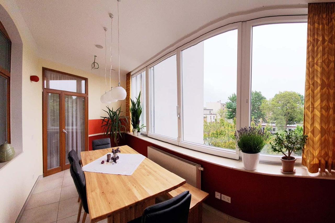 Luxus Ferienwohnung Mit Hochwertiger Ausstattung Wintergarten Cottbus Luaran gambar